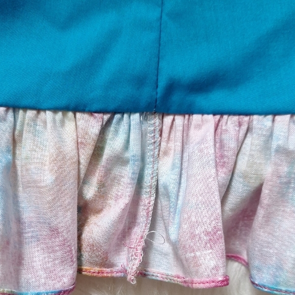 Colorful Sleeveless Dress with Ruffle Hem - Picture 5 of 5